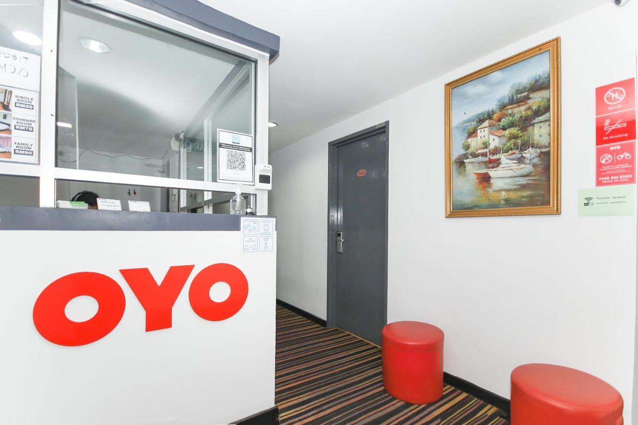 OYO 90345 Tm Hotel Ampang  Buitenkant foto