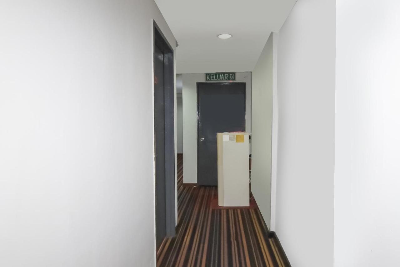 OYO 90345 Tm Hotel Ampang  Buitenkant foto