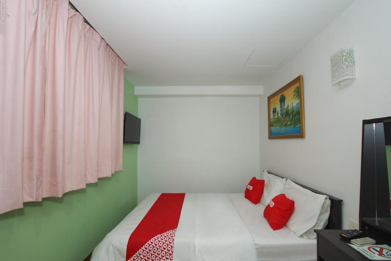 OYO 90345 Tm Hotel Ampang  Buitenkant foto