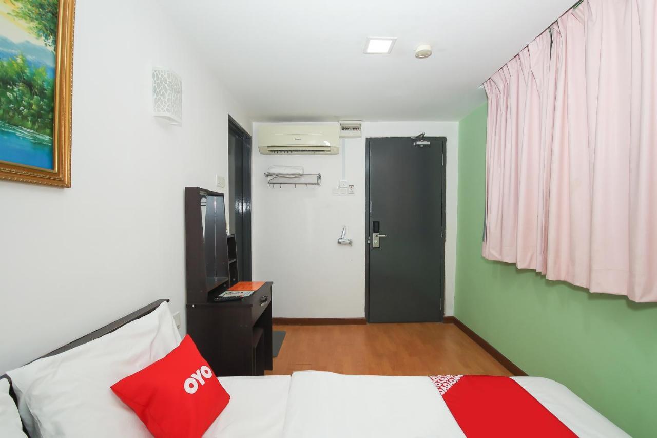 OYO 90345 Tm Hotel Ampang  Buitenkant foto